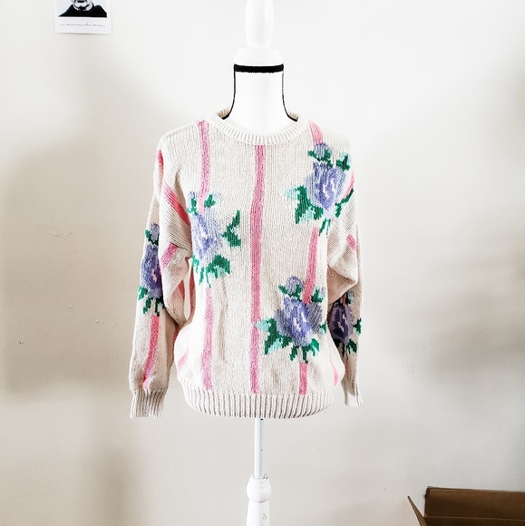 paolo designs Sweaters - Vintage 90s cottage core floral sweater